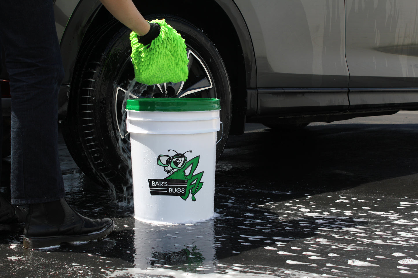 Microfibre Wash Mitt dipped into Bar's Bugs Heavy Duty Car Cleaning Bucket