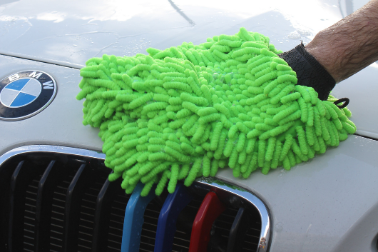 Bar's Bugs Microfibre Wash Mitt Cleaning white BMW